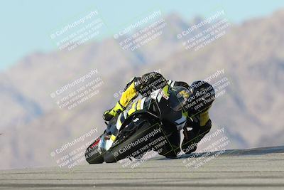 media/Dec-04-2025-Racers Edge (Thu) [[5ebc9f124d]]/2-A Group/7-Session 5 (Turn 9)/